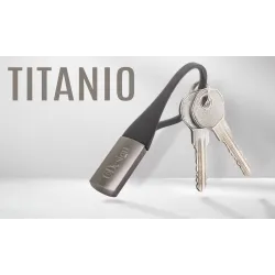 LLAVERO “TITANIO”