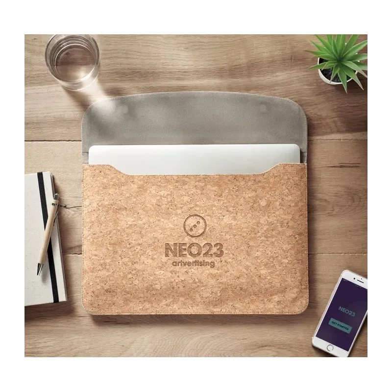 FUNDA DE CORCHO PARA PORTATIL