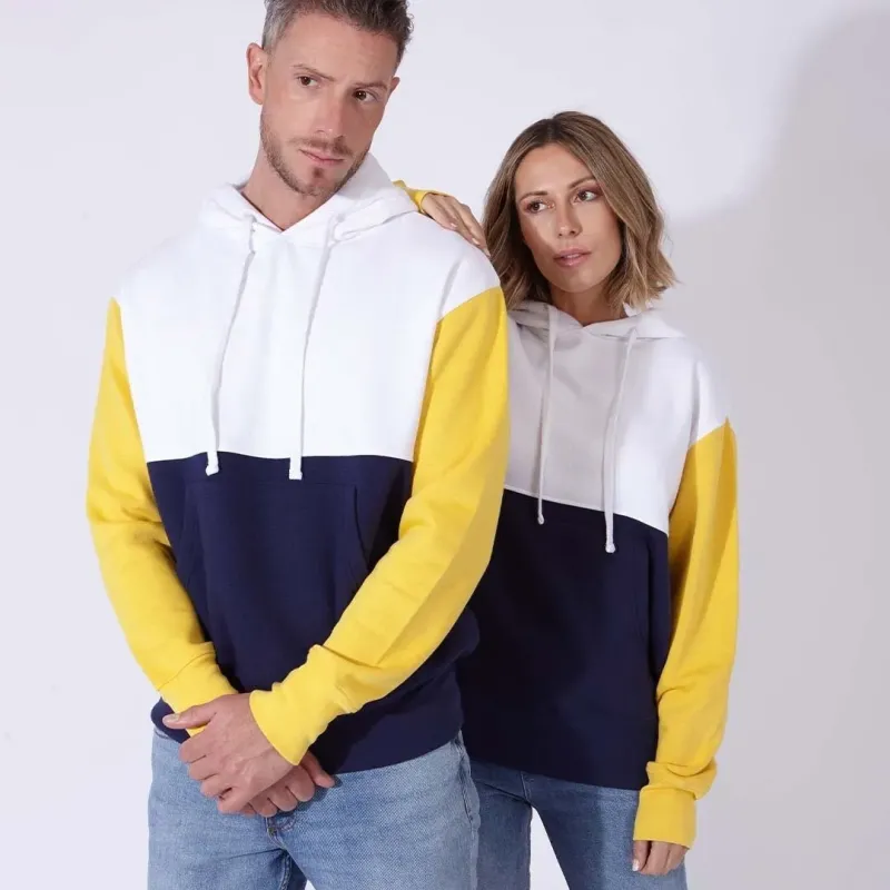 SUDADERA TRICOLOR CON CAPUCHA